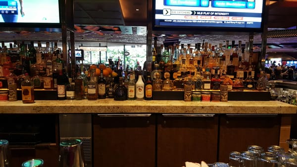 Center Bar by null