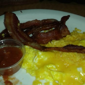 Avalon Diner - Scrambled Eggs with Cheese & Bacon - Diners Near Me - Houston, Texas