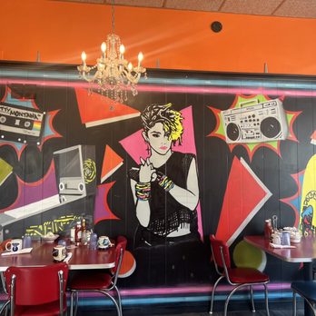 Kitsch'n On Roscoe - Wall mural - Breakfast & Brunch Near Me - Chicago, Illinois Kitsch'n On Roscoe - Wall mural - Breakfast & Brunch Near Me - Chicago, Illinois