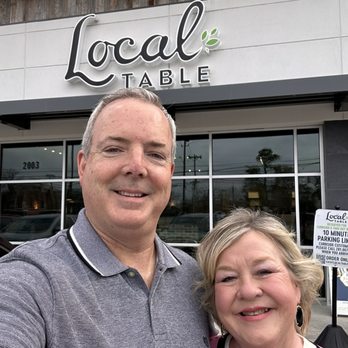 Local Table - Garden Oaks/Oak Forest - Selfie - Desserts Near Me - Houston, Texas