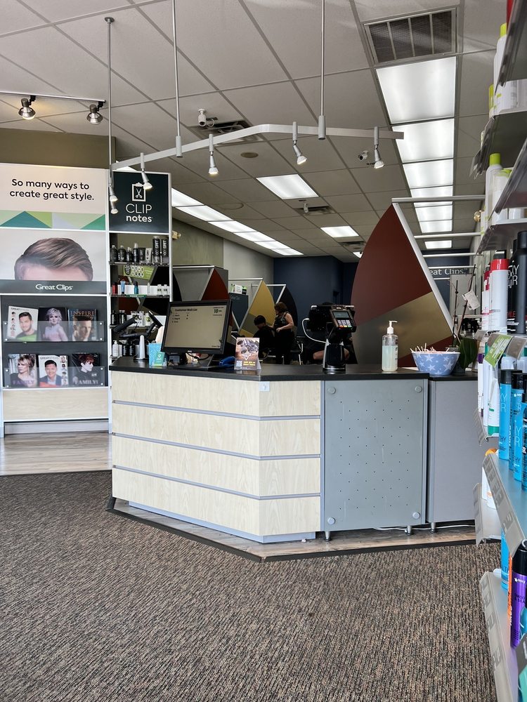 Great Clips Logo