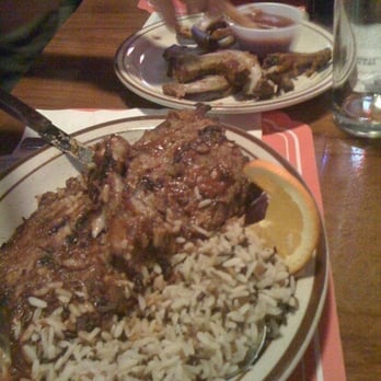 The Silo Restaurant - Pizza Near Me - Lake Bluff, Illinois