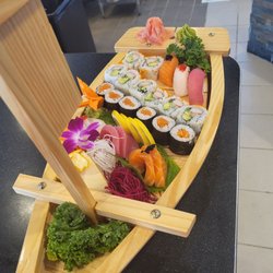 Roman’s Asian Kitchen - Sushi
