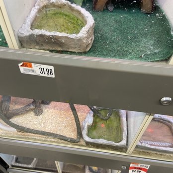 Pet Supplies Plus Lexington - Pet Stores Near Me - Lexington, Kentucky Pet Supplies Plus Lexington - Pet Stores Near Me - Lexington, Kentucky