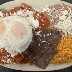 El Faro - Chilaquiles
