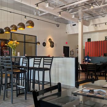 Rhaan Thai Cuisine - Interior dining area - Thai Near Me - Arlington, Texas