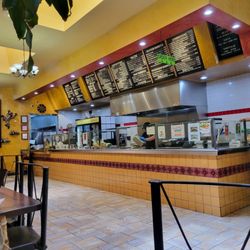 La Corneta Taqueria - Counter