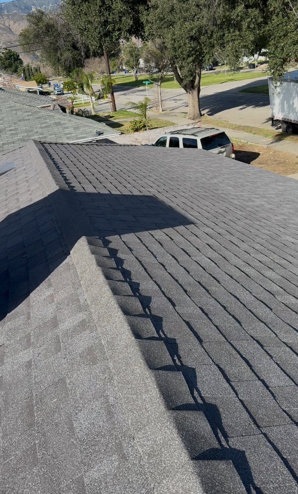 Slide of Max Roofing Solutions