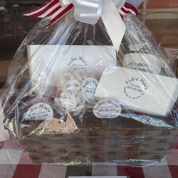 Sadie Mae's Chocolates - We offer Gift Baskets, Gift Boxes and Shipping for the Holidays