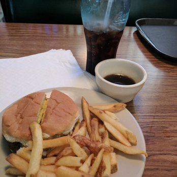Brew-Bacher's Grill - Children's cheeseburger and fries. - Cajun/Creole Near Me - Baton Rouge, Louisiana Brew-Bacher's Grill - Children's cheeseburger and fries. - Cajun/Creole Near Me - Baton Rouge, Louisiana