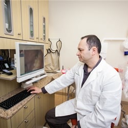 Alexander Gerskowitz - Teeth Whitening