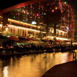 Making Memories Tours - San Antonio, TX on Riverwalk