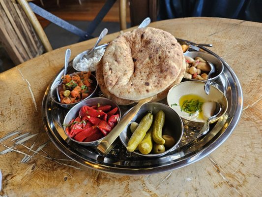 MeeshMeesh Mediterranean by null
