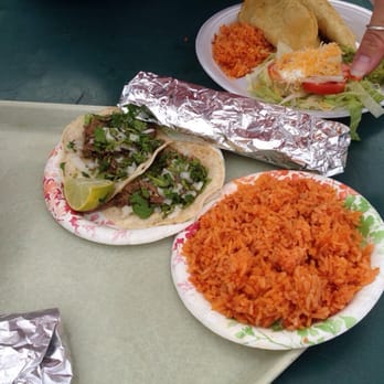 Loncheria Primabere - Rice and beef tacos - Mexican Near Me - Eagle, Colorado