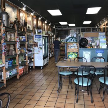 Picasso Naturals - Inside - Health Markets Near Me - San Diego, California