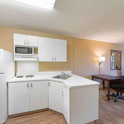Extended Stay America - Fully Equipped Kitchens