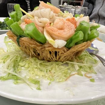 Happy Garden Bayside Restaurant - Chinese Near Me - Bayside, New York