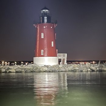 Cape Water Tours - Delaware Breakwater East End Lighthouse - Boat Tours Near Me - Lewes, Delaware Cape Water Tours - Delaware Breakwater East End Lighthouse - Boat Tours Near Me - Lewes, Delaware