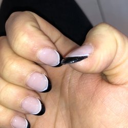 Diva Nails Spa & Wax Center