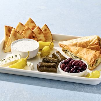 El Greco Kitchen & Market - Mezze Platter - Mediterranean Near Me - Sarasota, Florida El Greco Kitchen & Market - Mezze Platter - Mediterranean Near Me - Sarasota, Florida