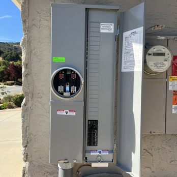 GE Richardson Electric - New 200 amp underground - Electricians Near Me GE Richardson Electric - New 200 amp underground - Electricians Near Me