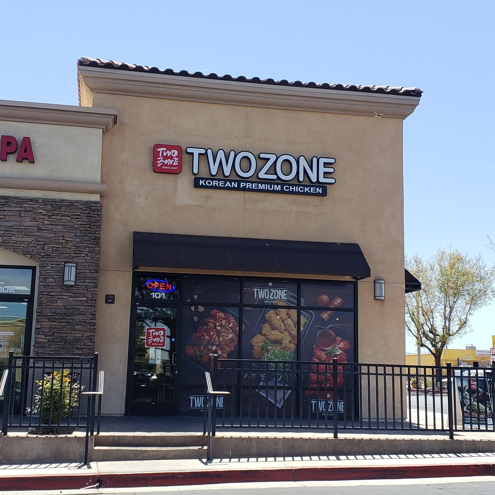 Twozone Chicken Hesperia - Outside of Twozone - Korean Near Me - Hesperia, California