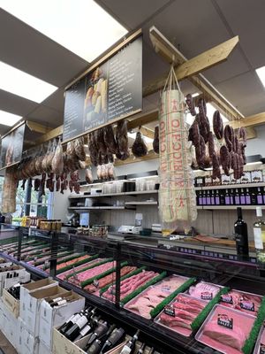 Tuscany Italian Market & Catering by null