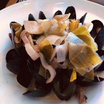 Café Amarcord - PEI mussels to die for! - New American Near Me - Beacon, New York Café Amarcord - PEI mussels to die for! - New American Near Me - Beacon, New York