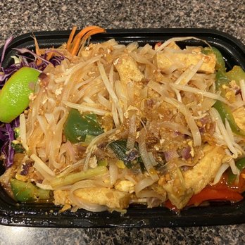 Baan Thai Cuisine - Pad Thai with tofu and some extra veggies. - Thai Near Me - Asheville, North Carolina
