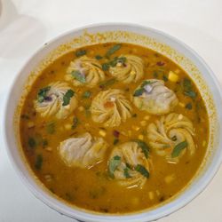 Cafe Everest - Veg momo soup