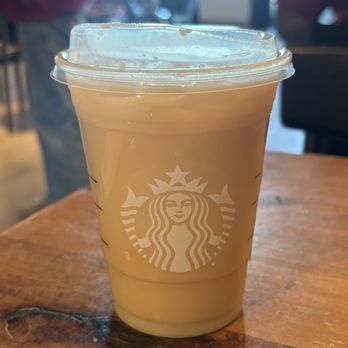 Starbucks - English black tea latte - Coffee & Tea Near Me - Redlands, California Starbucks - English black tea latte - Coffee & Tea Near Me - Redlands, California