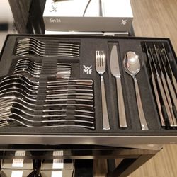 Saks Off 5th - 130 euro tempted to buy...