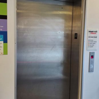 Duane Reade - Drugstores Near Me - Brooklyn, New York