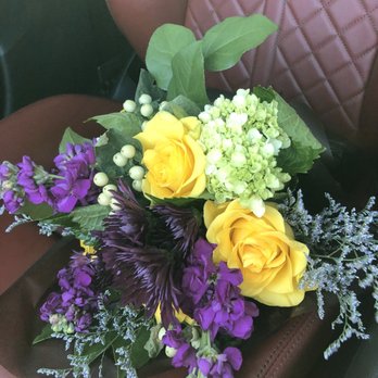 Thimbleberry House - Floral Designers Near Me - Las Vegas, Nevada