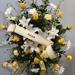 Cynthia's Flower Connection - Nana