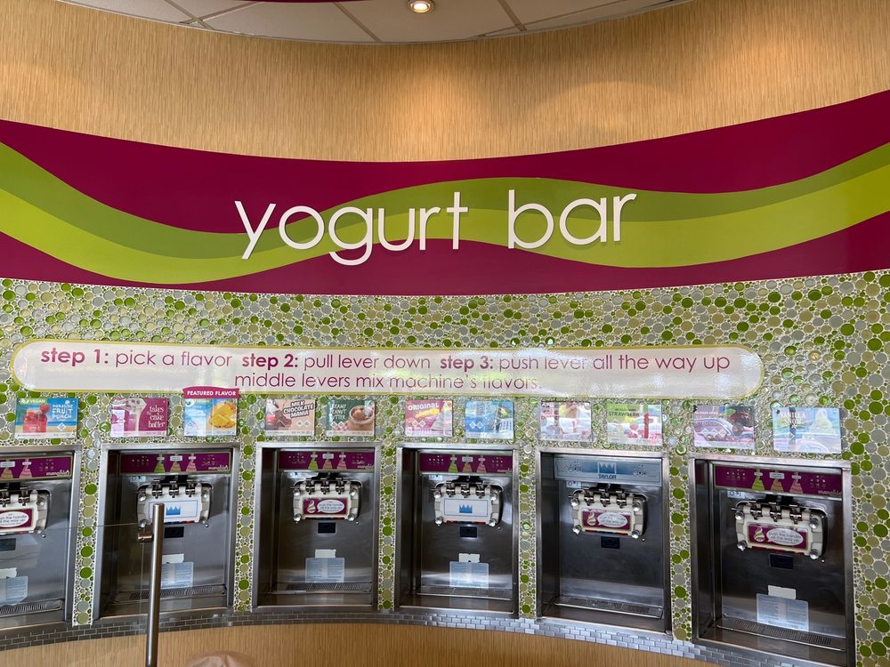 MENCHIE’S Updated September 2024 20 Photos & 15 Reviews 3135