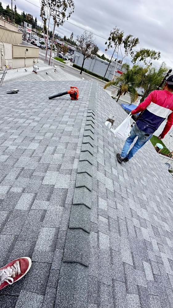 Slide of Roca Roofing