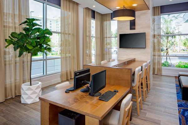 Hyatt House across from Universal Orlando Resort™ by null