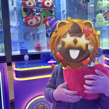 Claw Crushers - My kiddo is SOOOOOOOOOO HAPPY!!! - Arcades Near Me - Richmond, California Claw Crushers - My kiddo is SOOOOOOOOOO HAPPY!!! - Arcades Near Me - Richmond, California