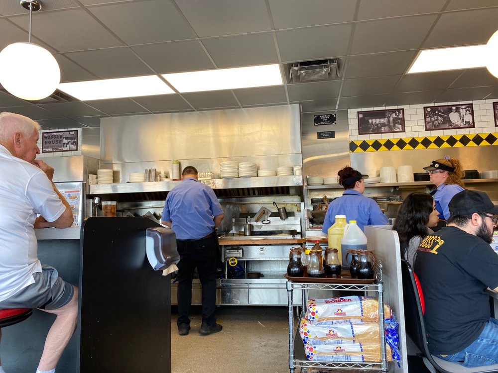 WAFFLE HOUSE 819 S Cumberland St, Lebanon, Tennessee Breakfast