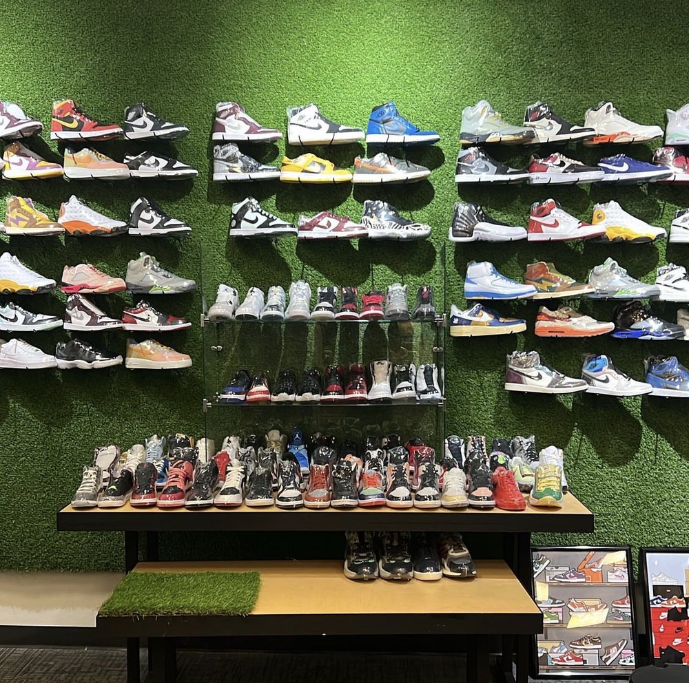 KURVY BOUTIQUE 6001 W Waco Dr St, Waco, Texas Women's Clothing