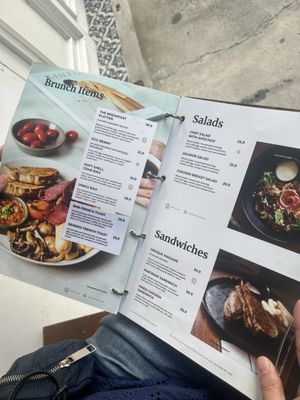 The Replacement - Lodge & Kitchen by null