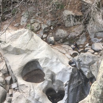 Heart Rock - Hiking Near Me - Crestline, California