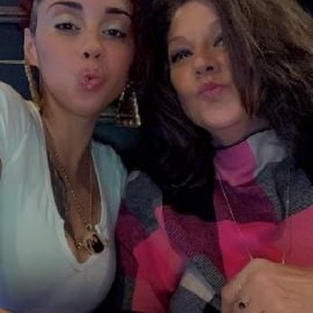 Wood n Tap - Having a great time at Wood n Tap in Southington! - Bars Near Me - Southington, Connecticut Wood n Tap - Having a great time at Wood n Tap in Southington! - Bars Near Me - Southington, Connecticut