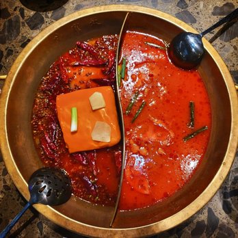 Shoo Loong Kan - Tomato and signature broth - Hot Pot Near Me - Flushing, New York Shoo Loong Kan - Tomato and signature broth - Hot Pot Near Me - Flushing, New York