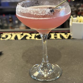 Vivian's Table - Southern Near Me - Bristol, Virginia