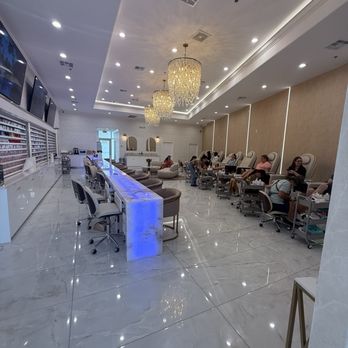 Golden Hour Nails Spa - Inside - Nail Salons Near Me - Paradise, Nevada
