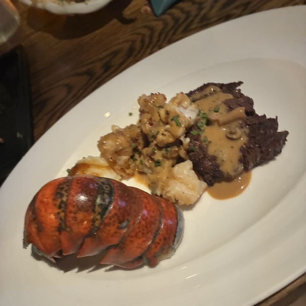Katana - Surf & Turf - Sushi Bars Near Me - West Hollywood, California Katana - Surf & Turf - Sushi Bars Near Me - West Hollywood, California