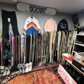 SoCal Snowgear - Ski & Snowboard Shops Near Me - Glendora, California