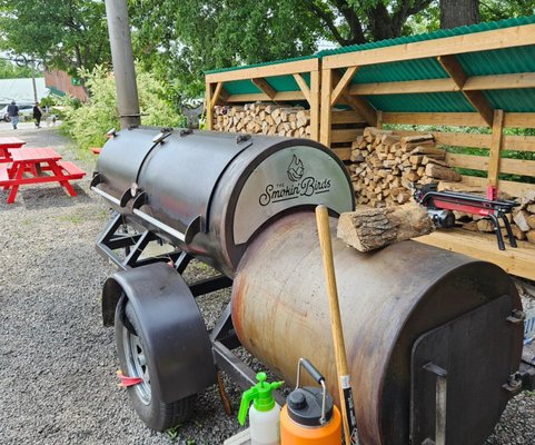 The Smokin Birds by null